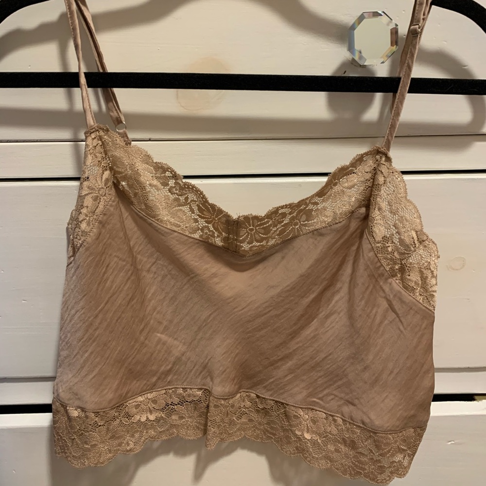 Brandy Melville Crop Top